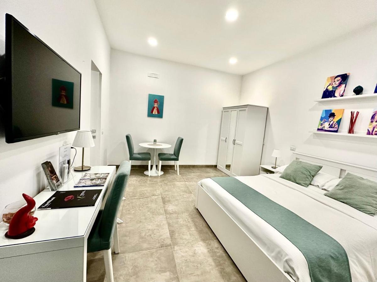 נאפולי Tribunali 181 Guest House מראה חיצוני תמונה
