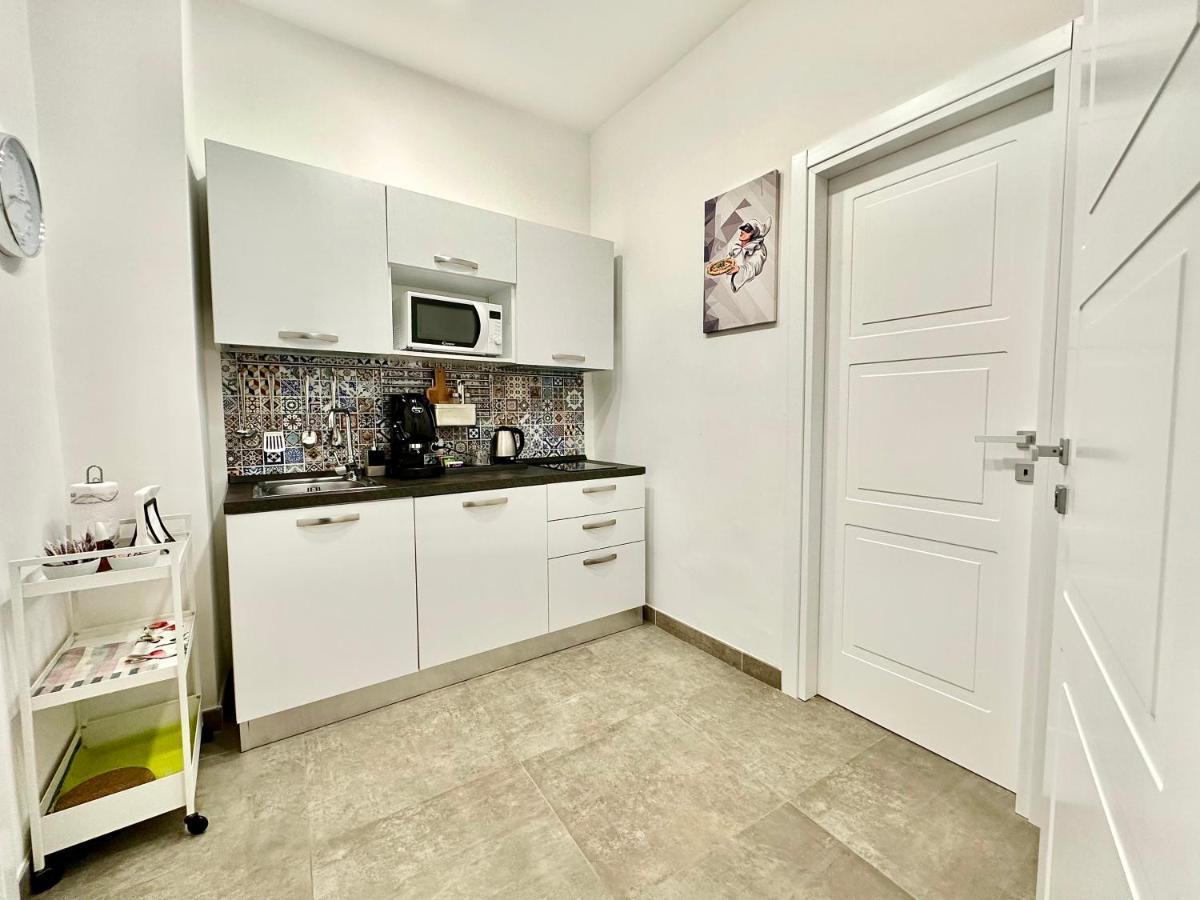נאפולי Tribunali 181 Guest House מראה חיצוני תמונה