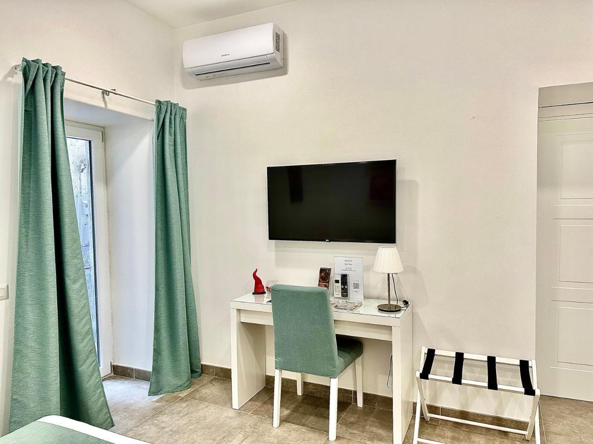 נאפולי Tribunali 181 Guest House מראה חיצוני תמונה